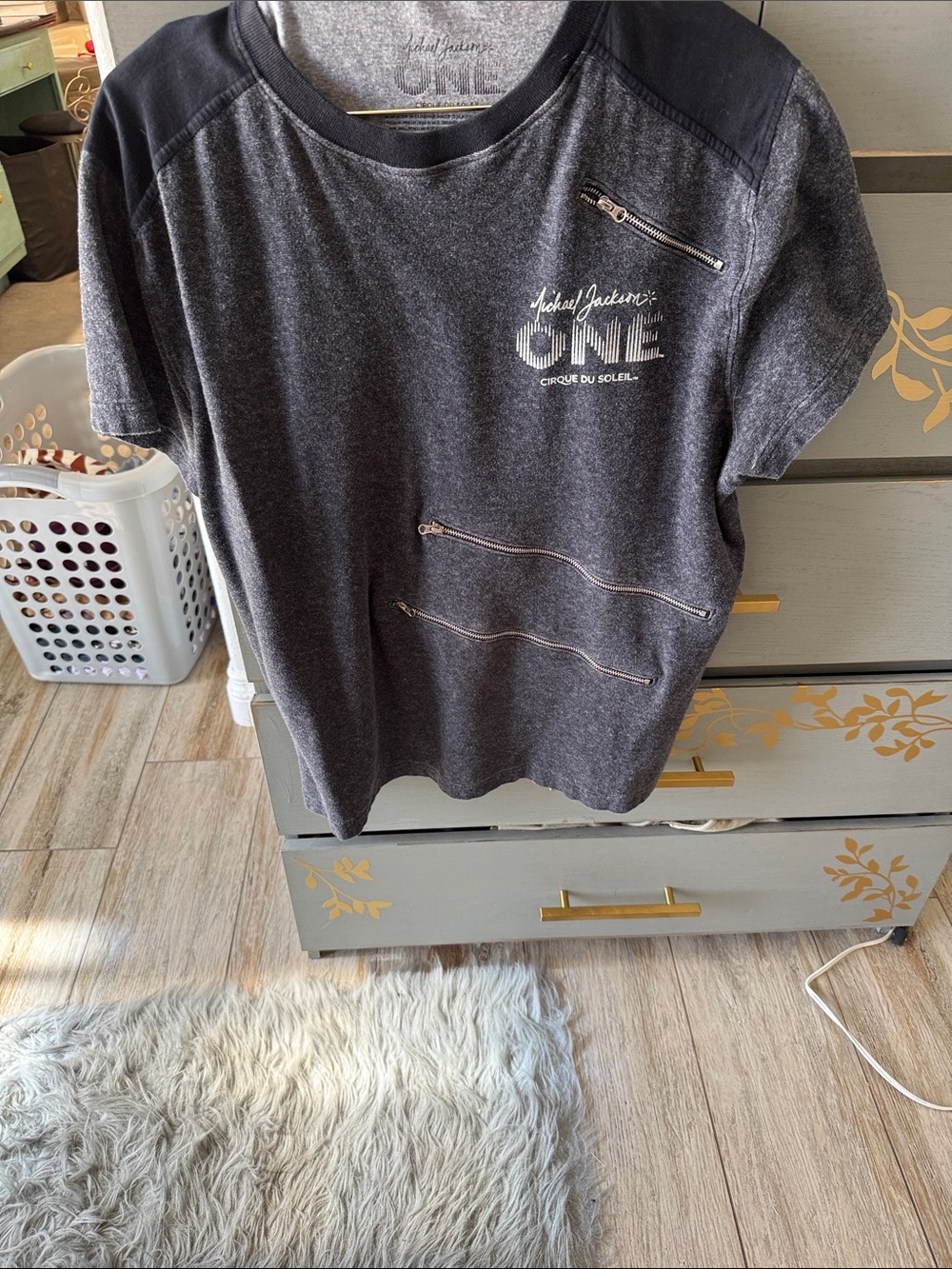 Michael Jackson ONE Short Sleeve Graphic Tee in Charcoal Gray